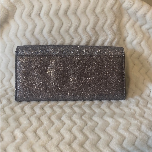 #19 Elegant Glitter Clutch with Bow Accent - Picture 3 of 4
